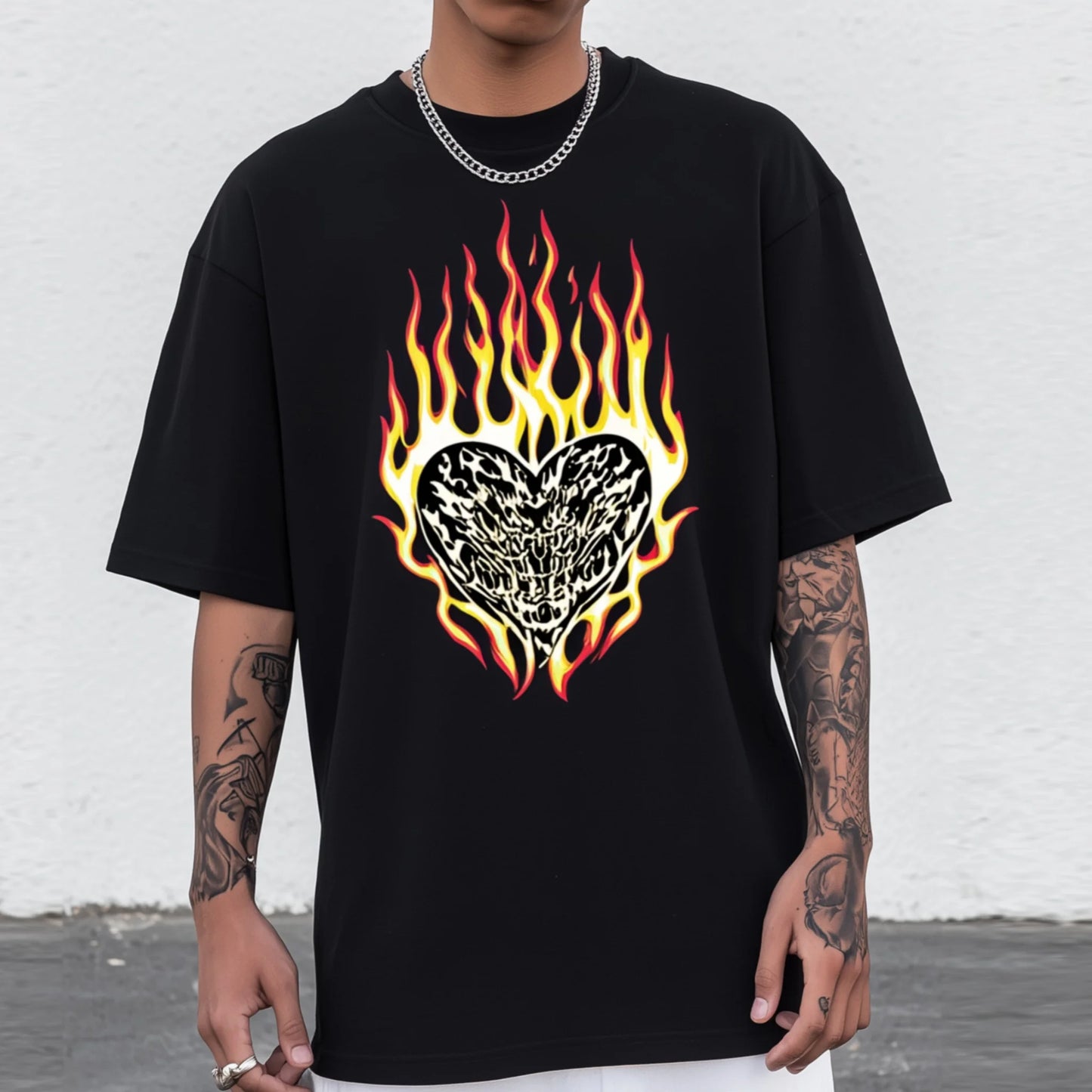 Trendy Tees For Man Oversized T-Shirt Flame Heart Graphic Print Casual Streetwear Daily Wear