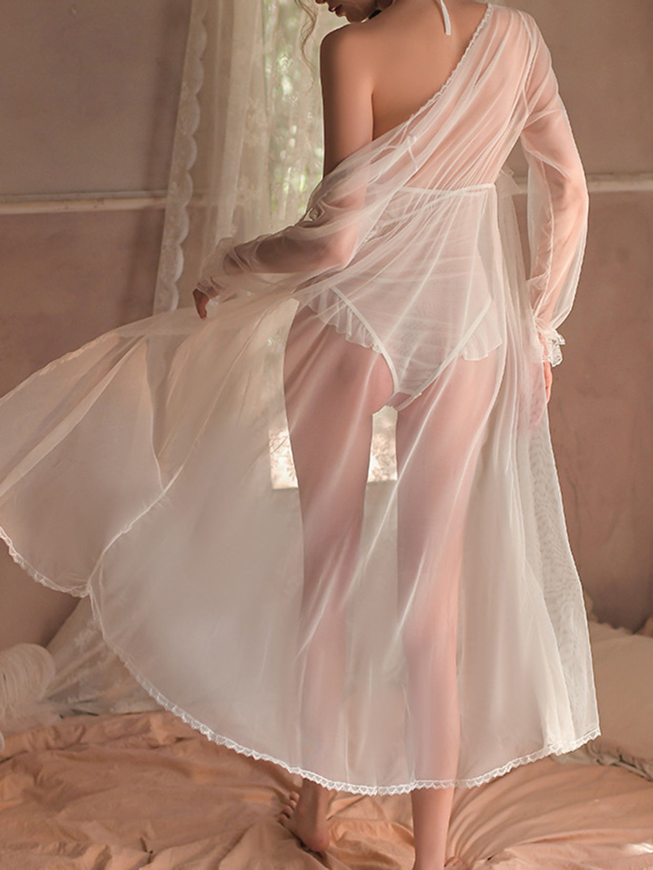 Women's Jumpsuits Hotsweet Wild Lace Pajamas 2025 Chic Hollow Out Halter Neck Mini Jumpsuits