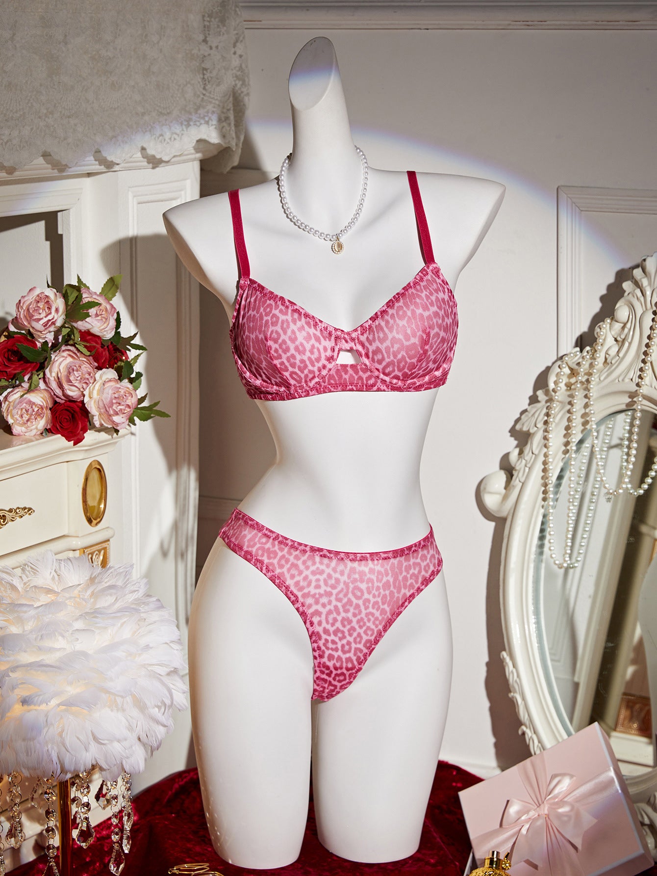 Women's Fall 2025 Sexy Lingerie Leopard Print Cut-Out High-Cut Brief Vintage Boudoir Collection Lingerie