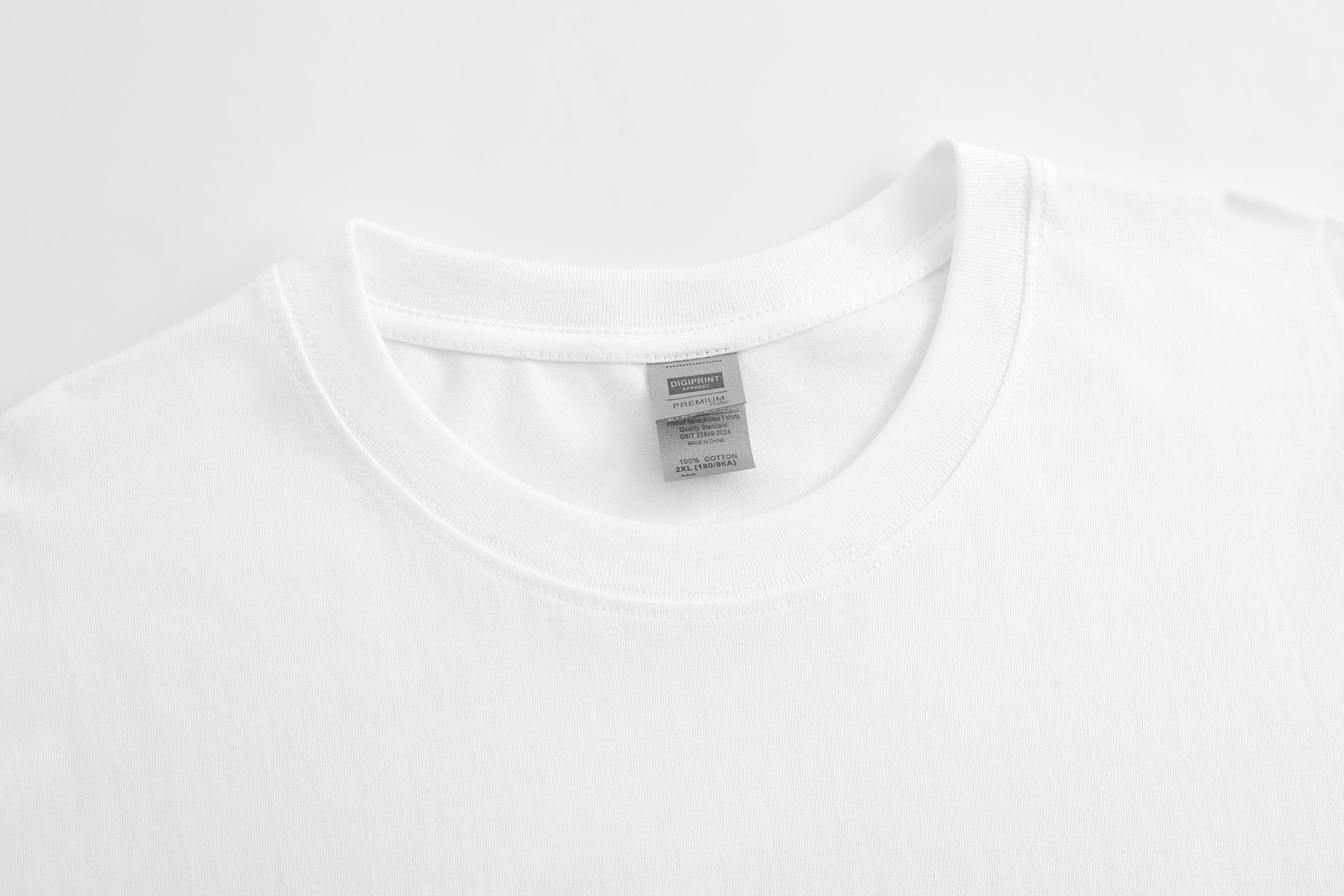 Chic Short Sleeve Casual T-Shirt Regular Length Fashionable Women's Top Comfortable Fit Basic Style for Everyday Wear