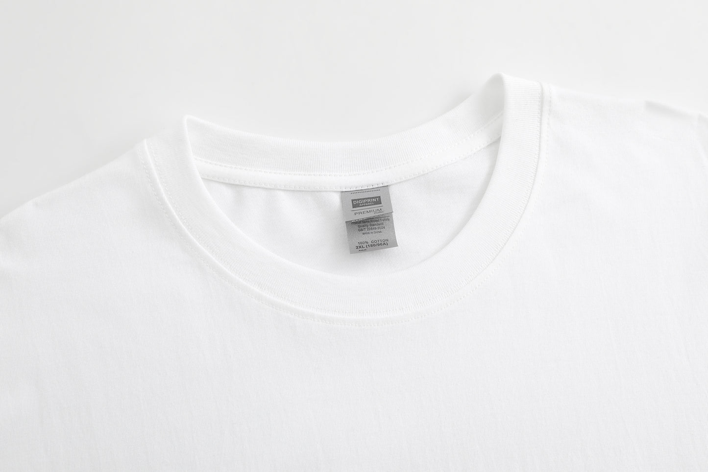 Casual Round Neck Short Sleeve T-Shirt Regular Fit Board Type Men's Fashion Upper Apparel Tee Shirt